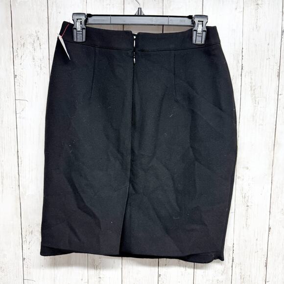 H&M Skirt Women Size 6 Black Gold Button Pleat Front Midi Zip Button Back Preppy - Picture 8 of 8